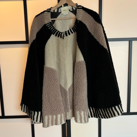 Maeve Anthropologie Cape shawl. ONE SIZE - Picture 1 of 14